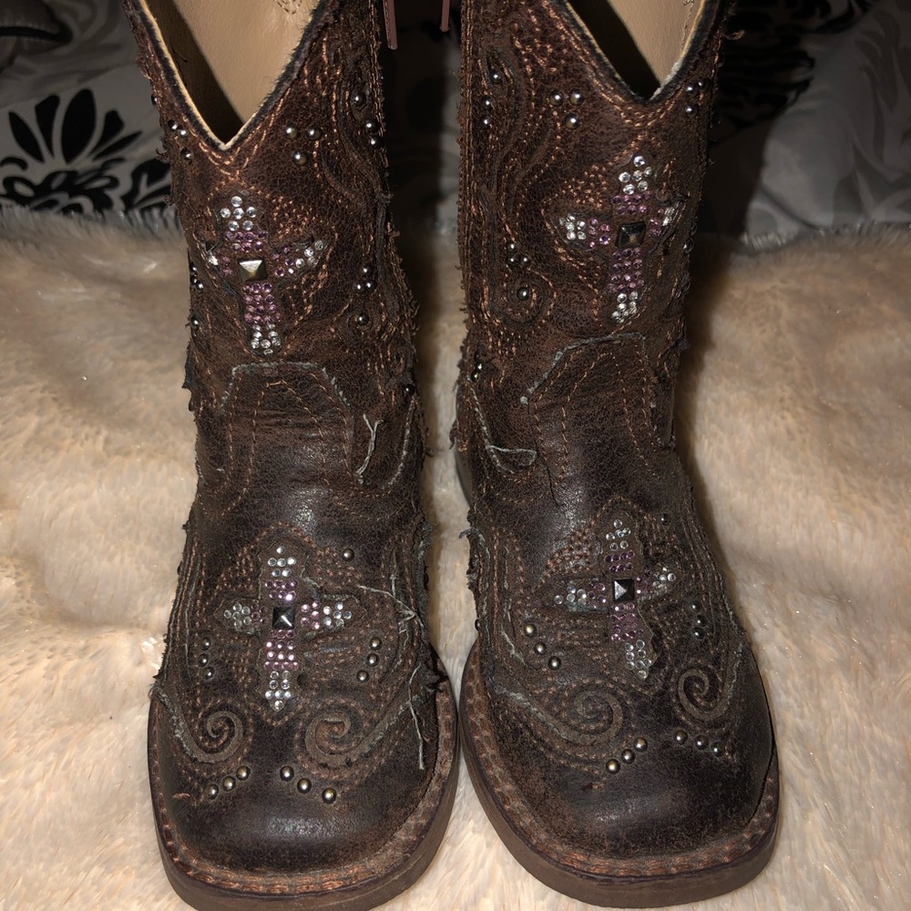 Toddler girl size 6 cowboy boots